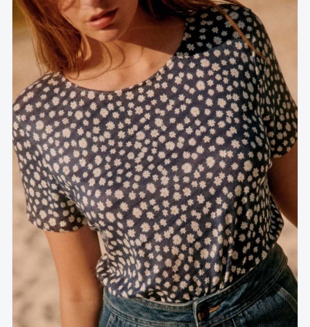 Sezane Andre Linen T-Shirt in Navy Daisy Print Sz Small
